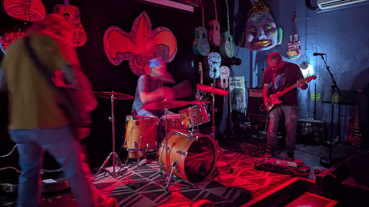 1333 performing live at Sidebar on Friday, September 4, 2026