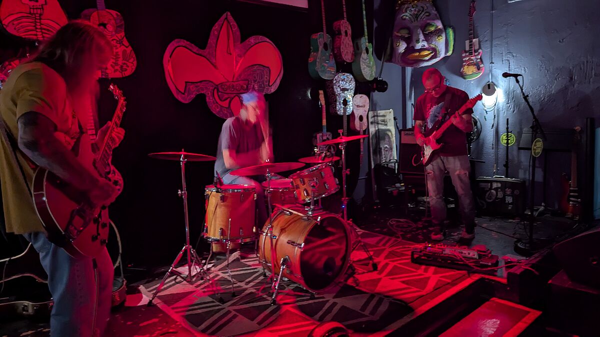 1333 performing live at Sidebar on Friday, September 4, 2026